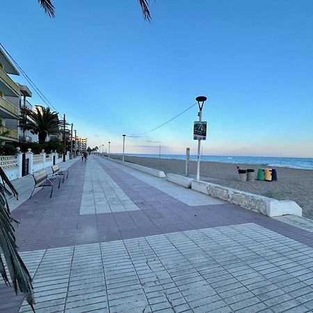 Appartement Sea Views Sanatori Beach, Barcelona à Calafell Extérieur photo